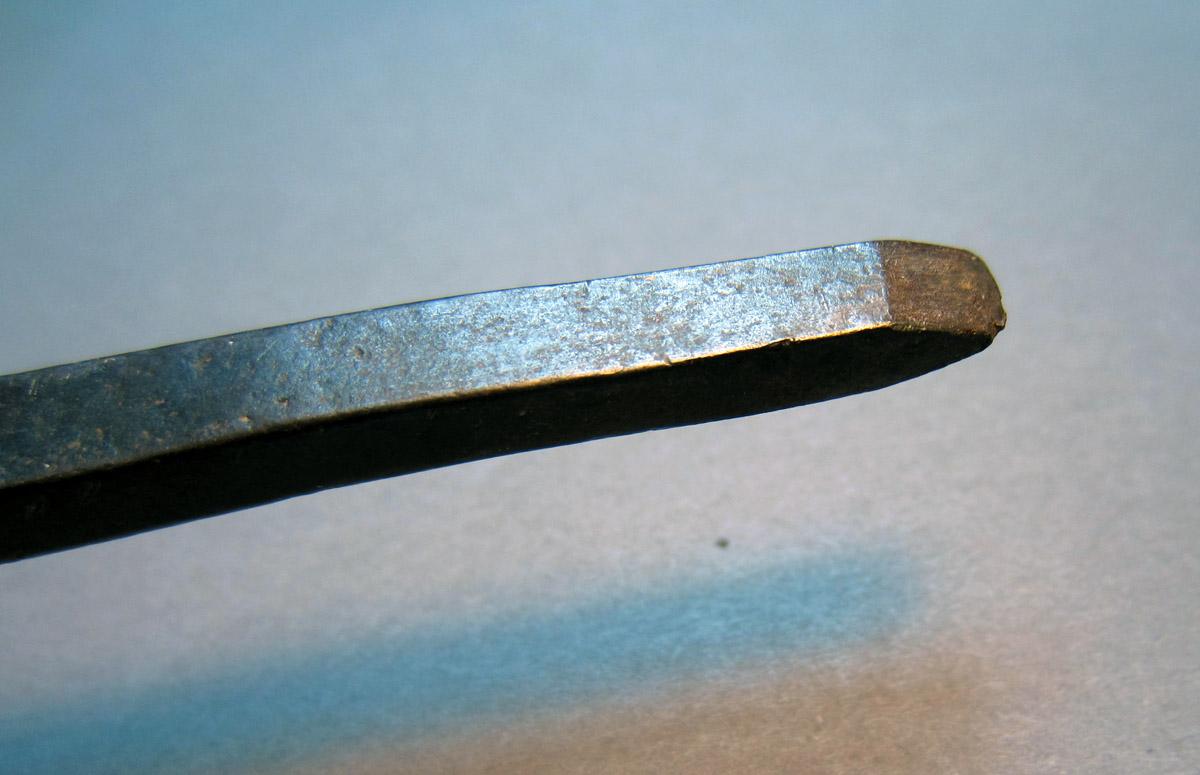 1969.9198 Gouge, Tip