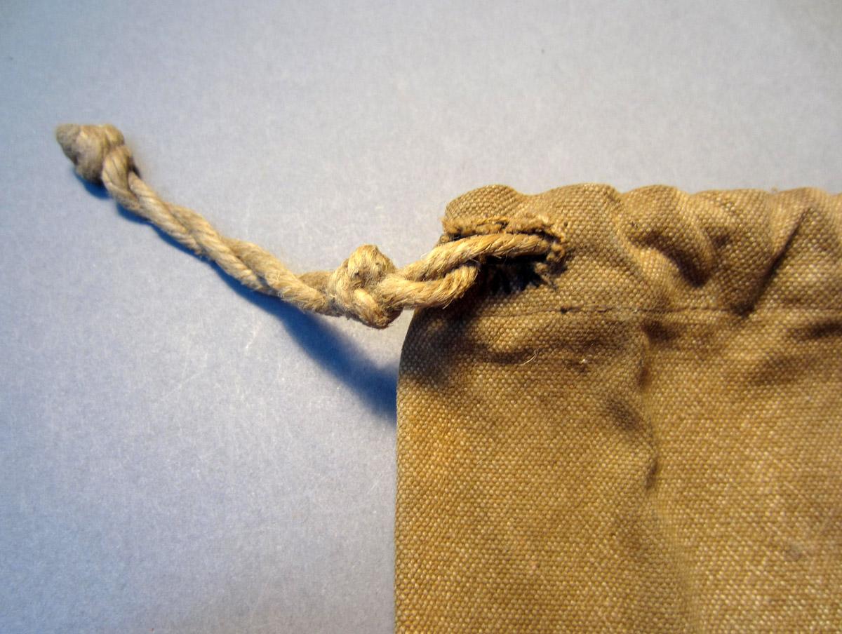 1969.9202 Drawstring bag, Drawstring