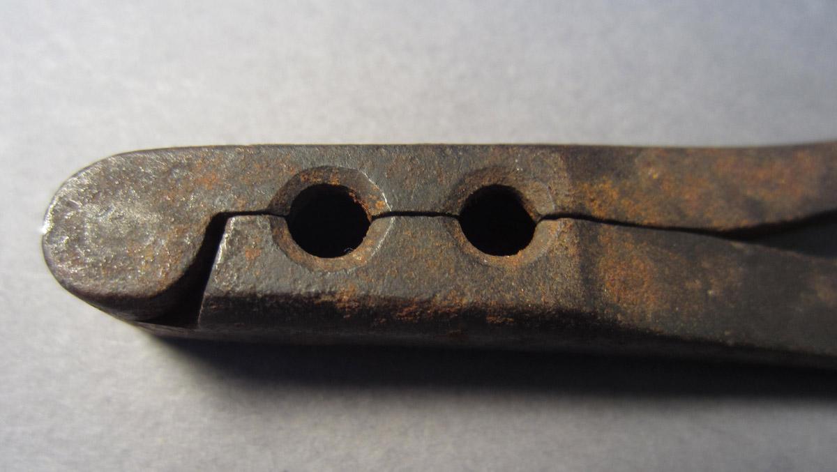 1969.9208 Shot mold, Detail 2