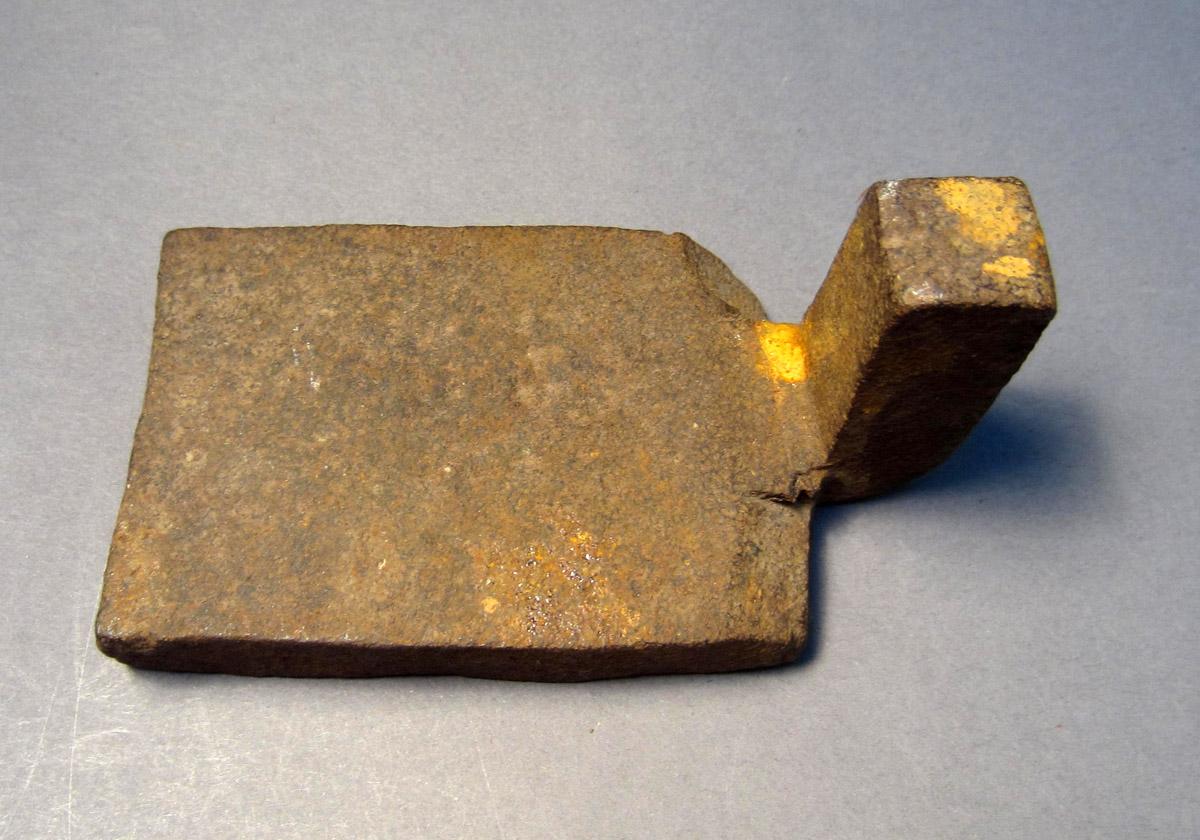 1969.9210 Fragment, Top
