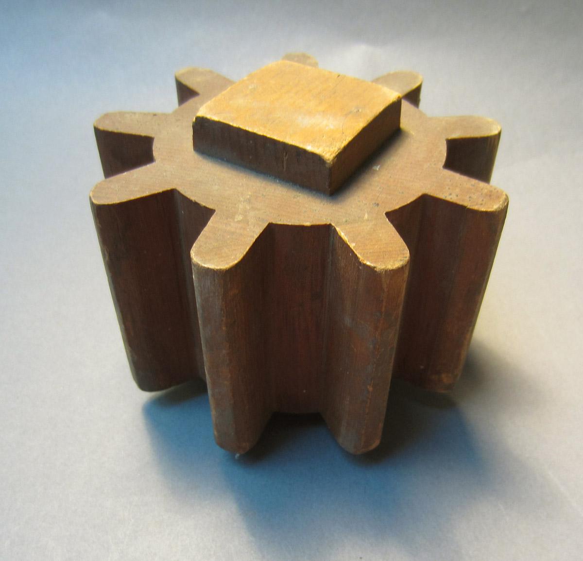 1969.9212 Cog wheel, Side 2