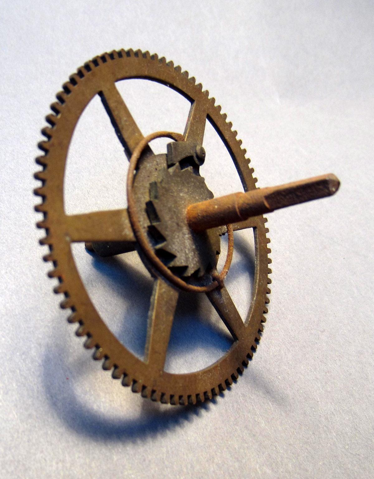 1969.9213 Gear, View 1
