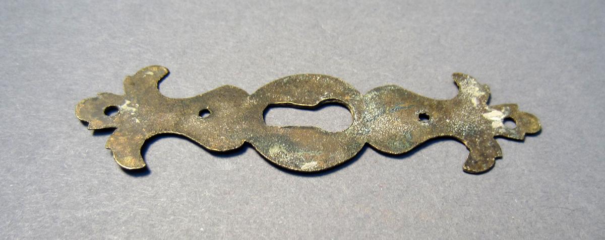 1969.9220 Escutcheon, Underside