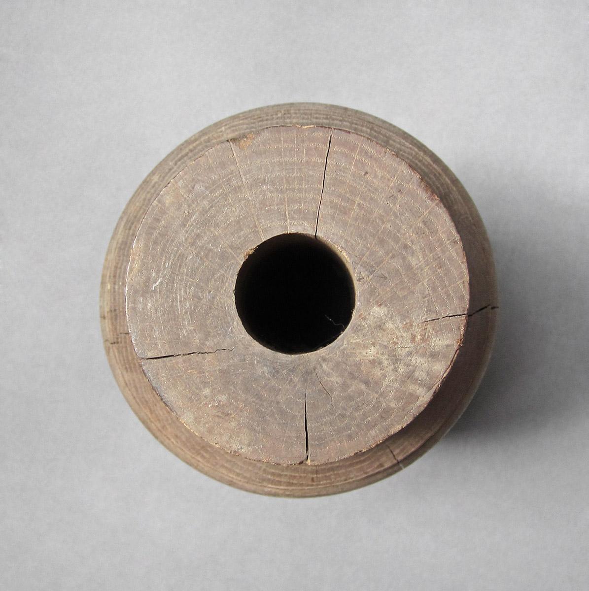 1969.9049.002, Wheel hub, side 1