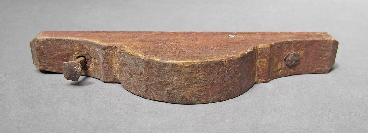 1969.9108.002, Molding, edge 1