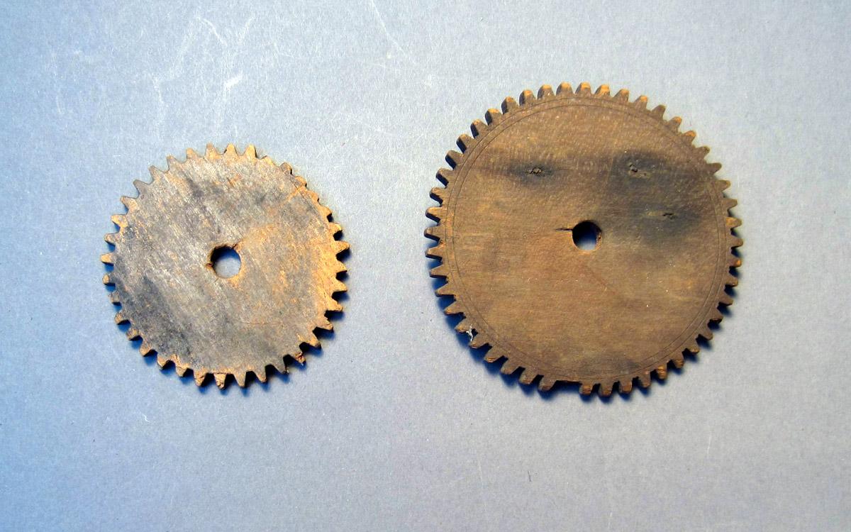 1969.9214 A-B Gears, View 2