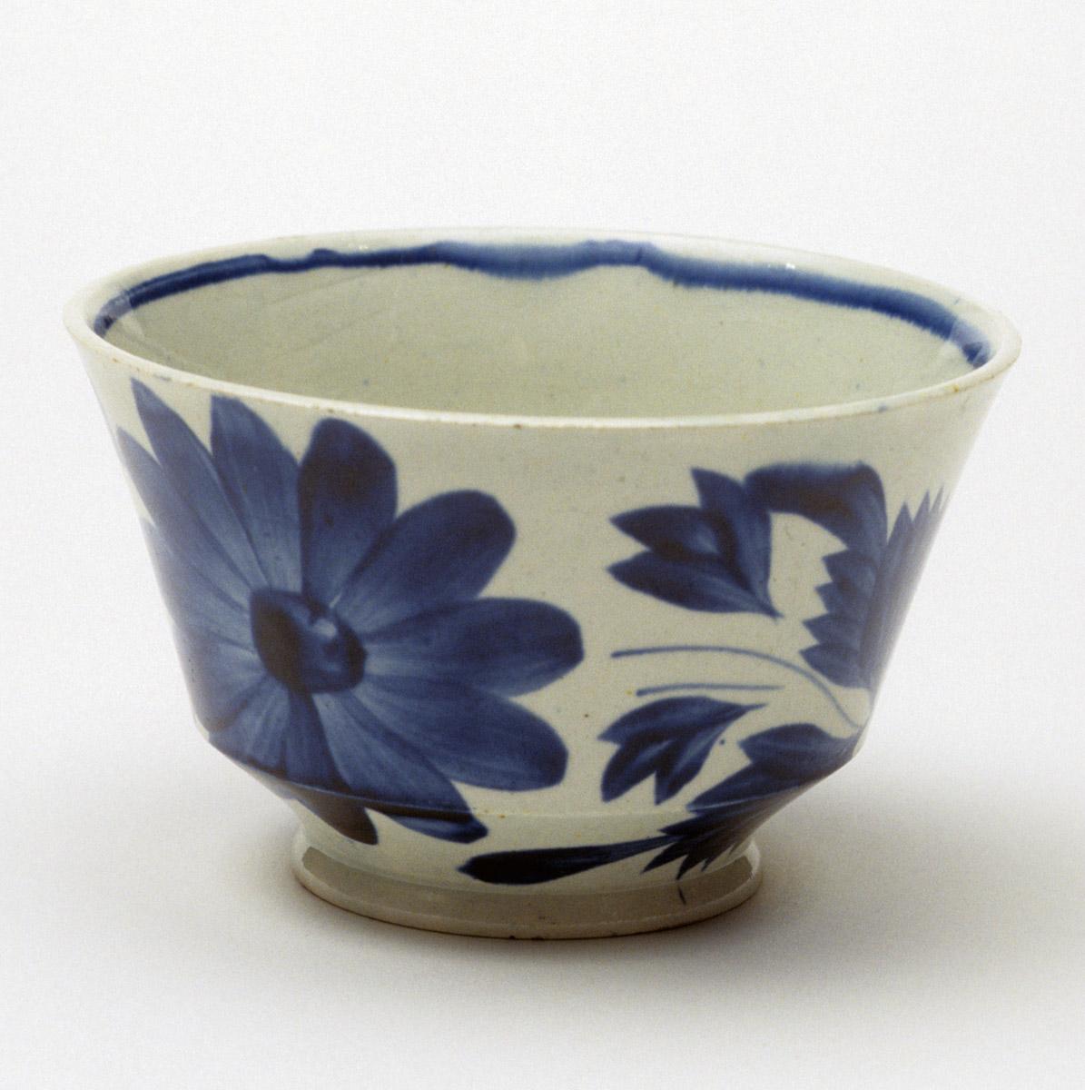 1959.1265 Pearlware teabowl