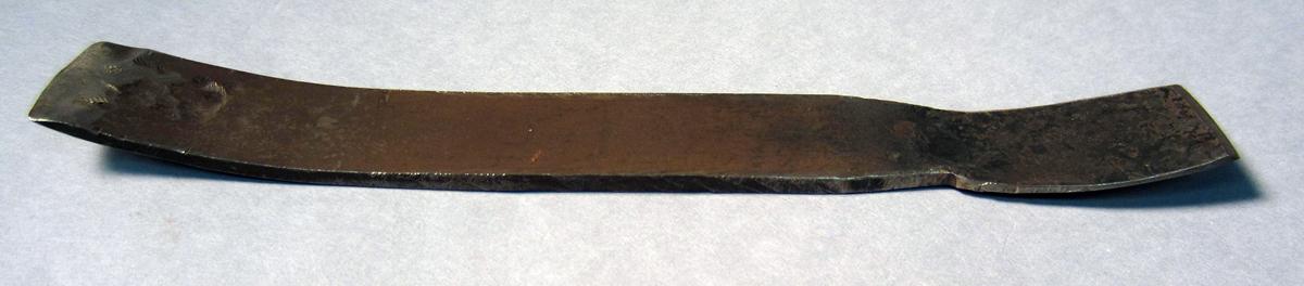 1986.0050.943 Shaping tool, View 2