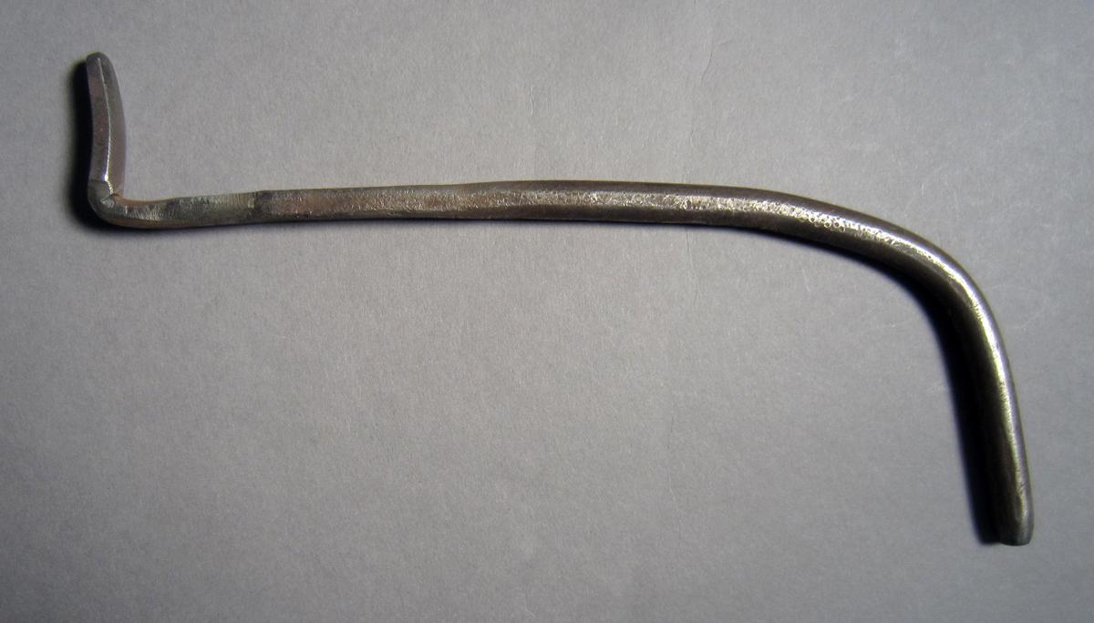 1986.0050.955 Shaping tool, View 2