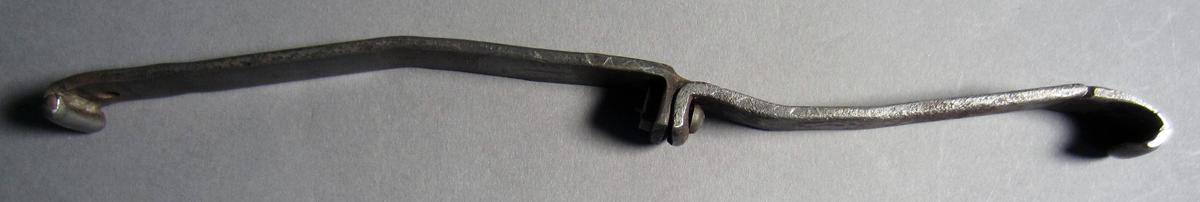 1986.0050.957 Shaping tool, View 2