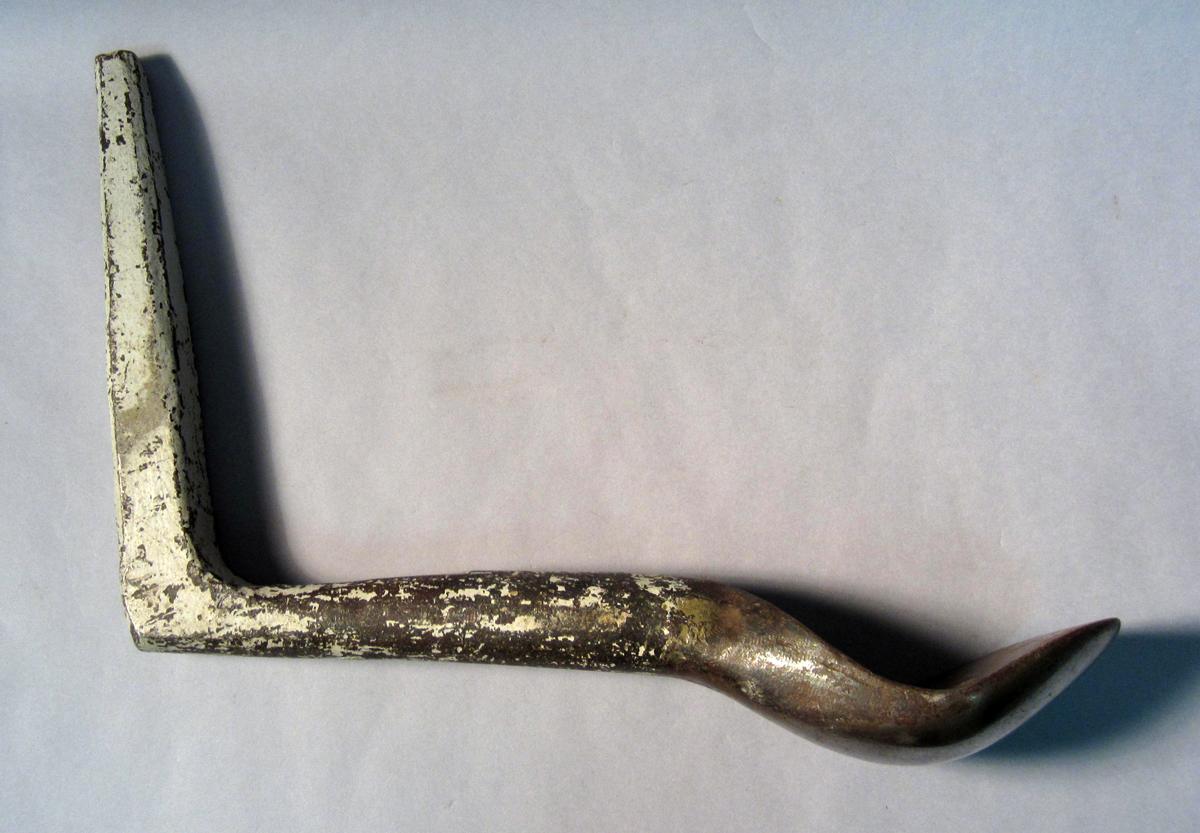 1986.0050.962 Shaping tool, View 2