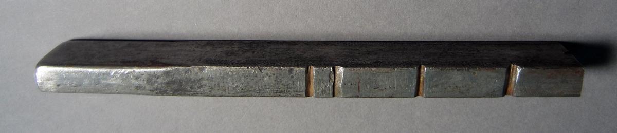 1986.0050.965 Shaping tool, Top