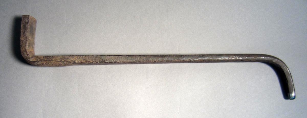 1986.0050.976 Shaping tool, View 1