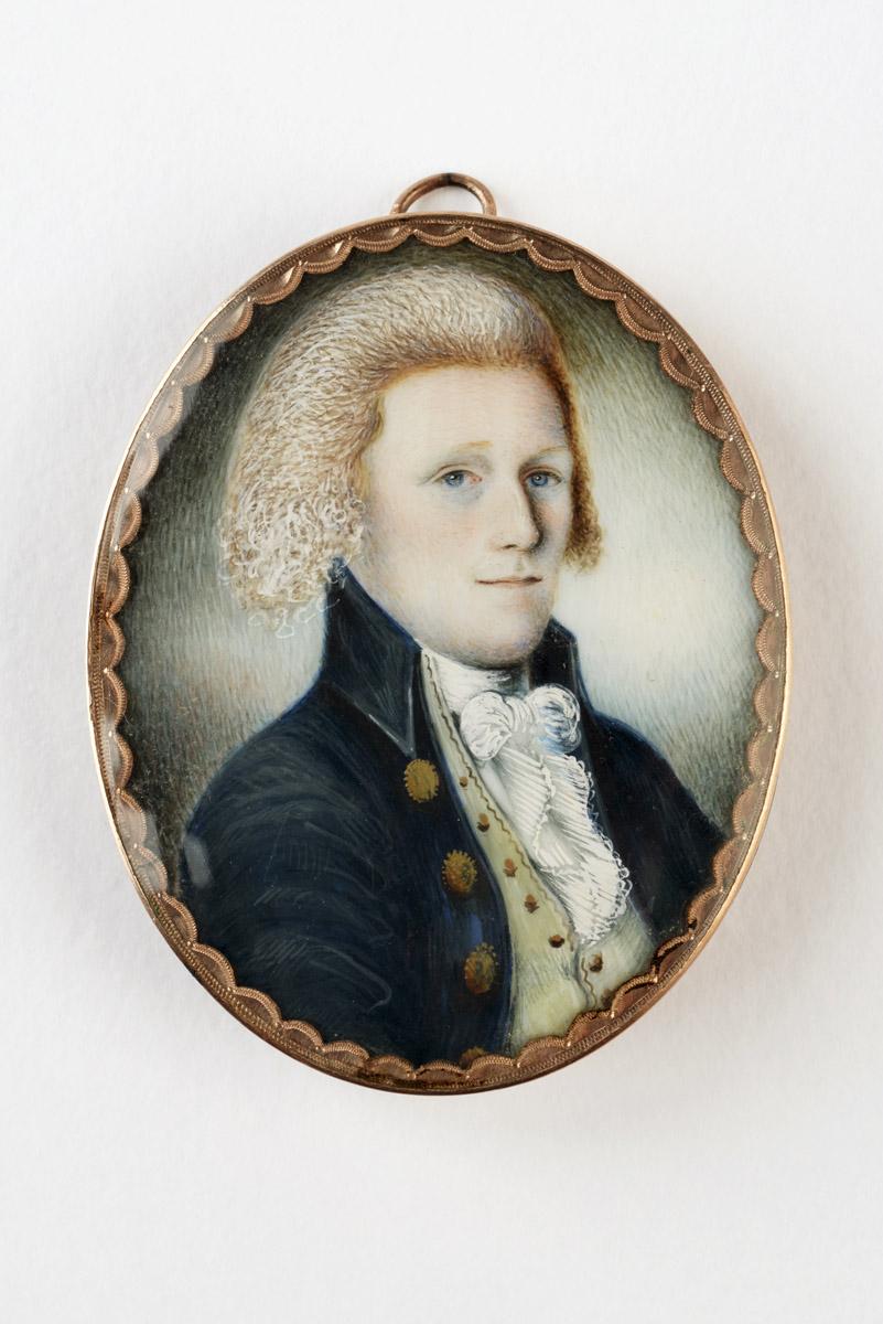 2015.0011.001 A Miniature, C Frame, view 1