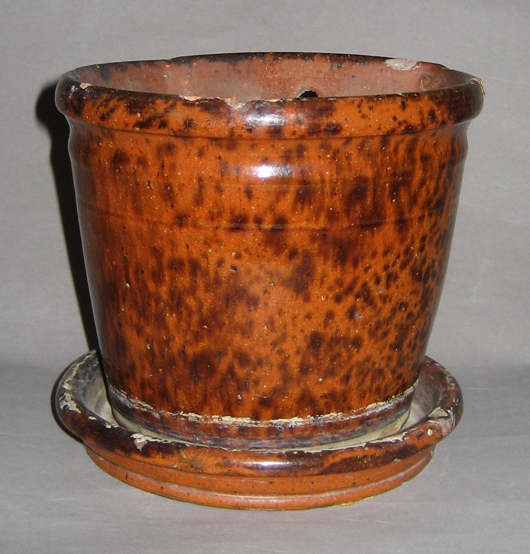 1959.1290 A, B (front) Flowerpot