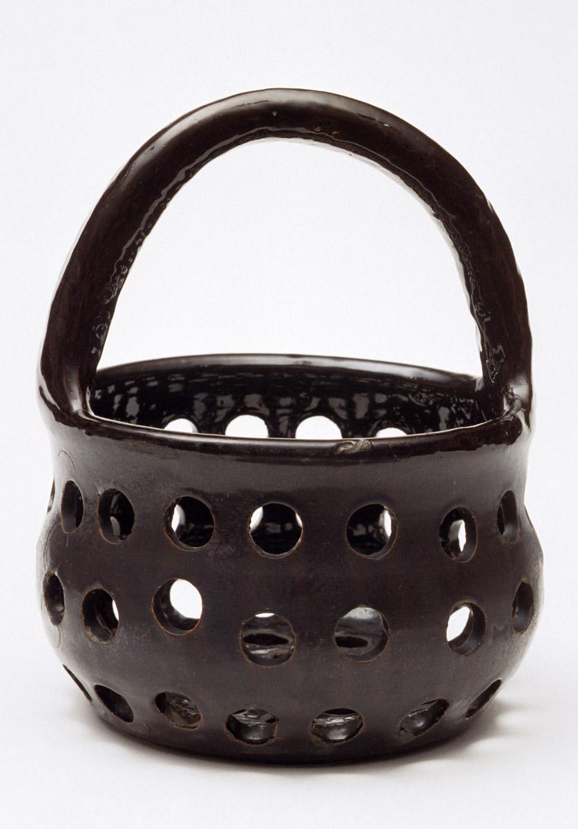 1959.1303 Basket