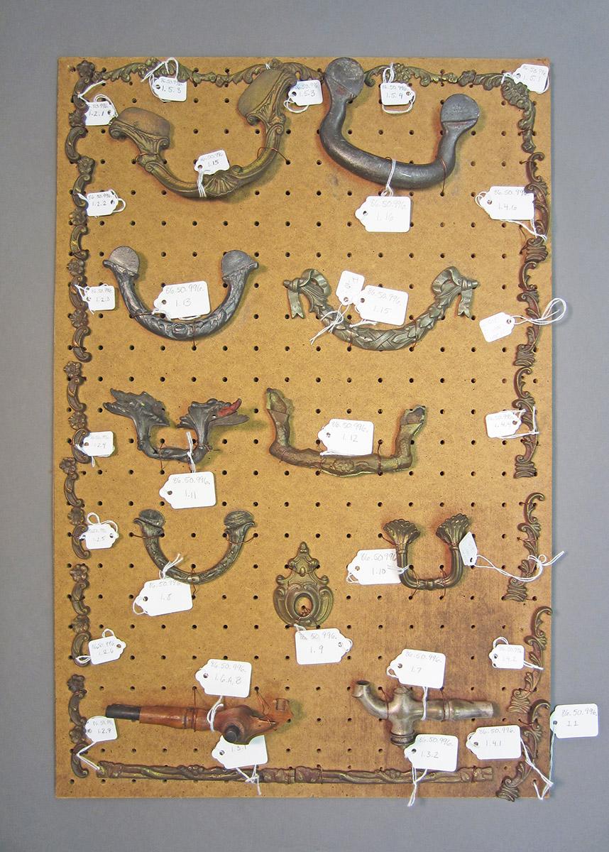 1986.0050.996.001.001, Pegboard, overall