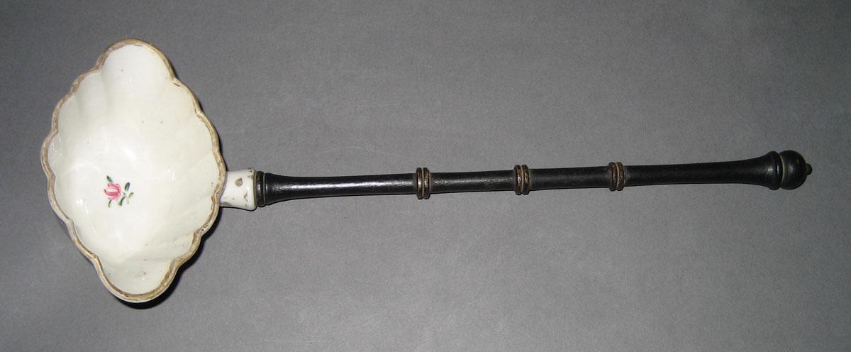 1959.1343 Porcelain Ladle