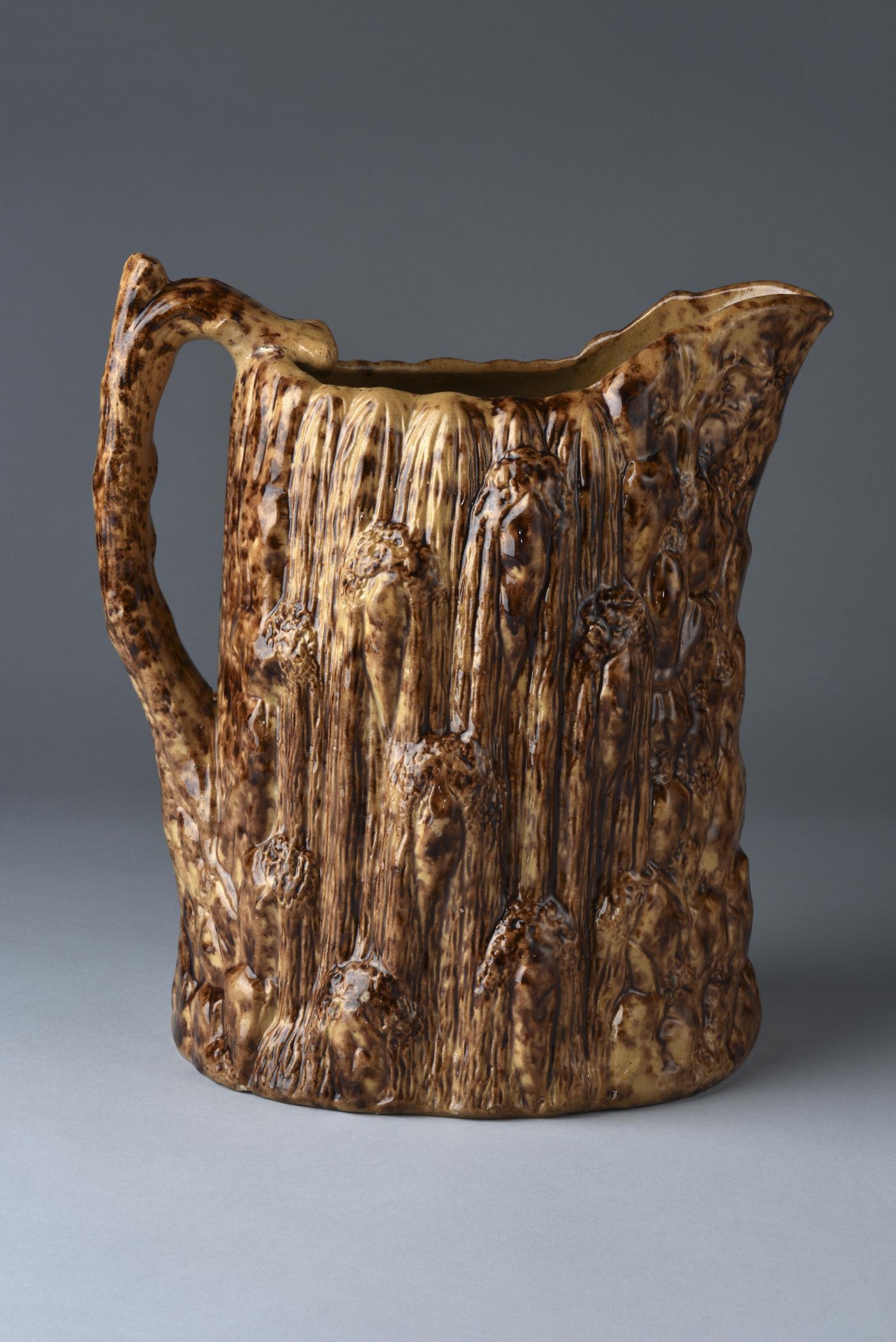 2015.0020.004 Jug, view 2