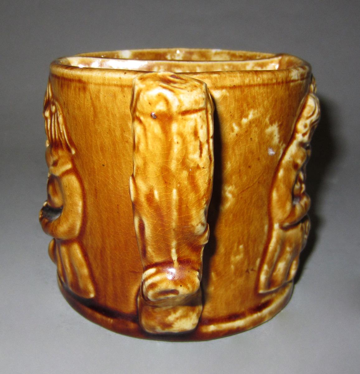 2015.0020.002 Shaving mug side 4