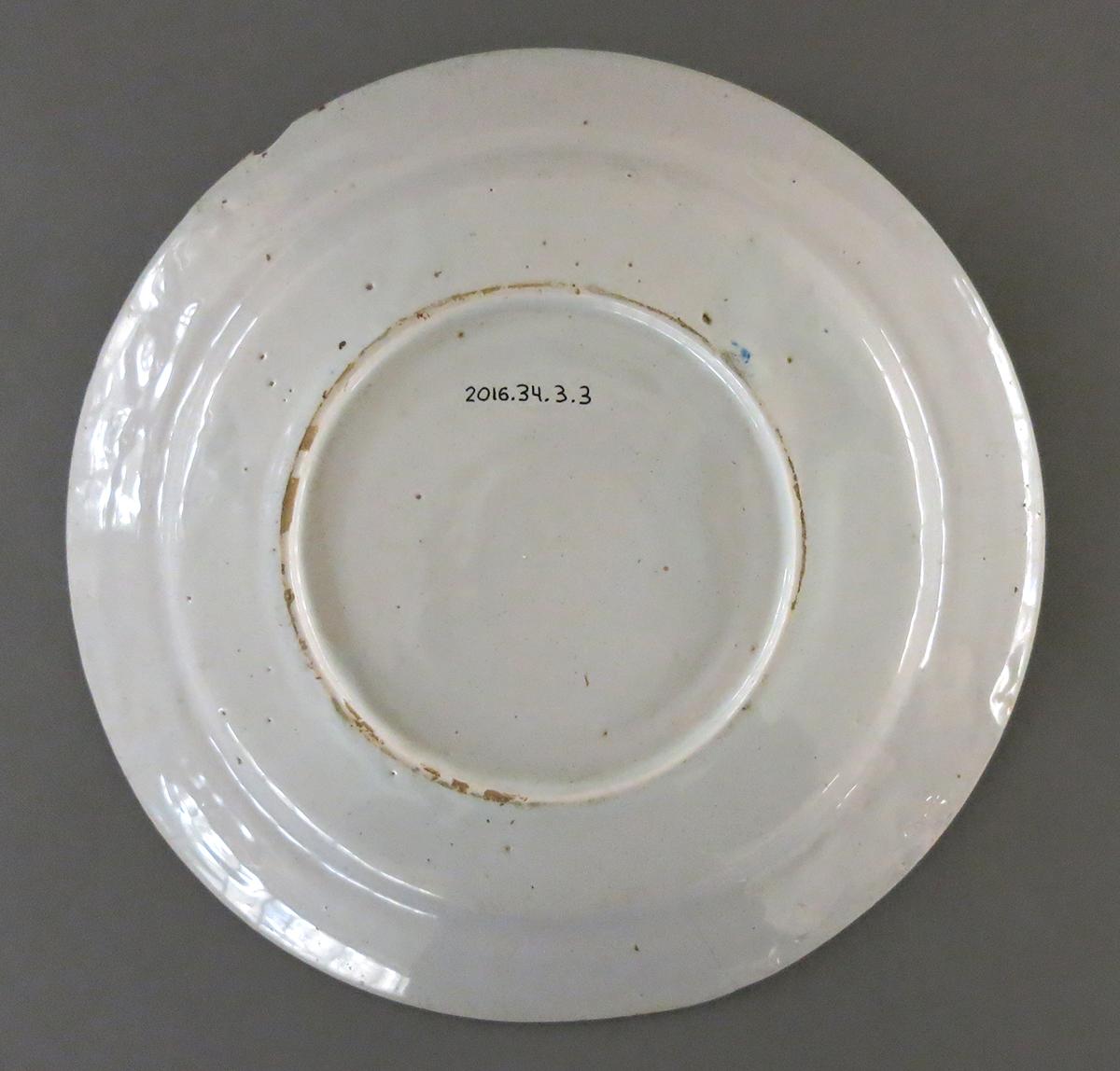 2016.0034.003.003 Plate bottom