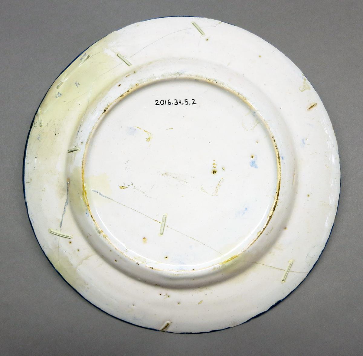 2016.0034.005.002 Plate bottom
