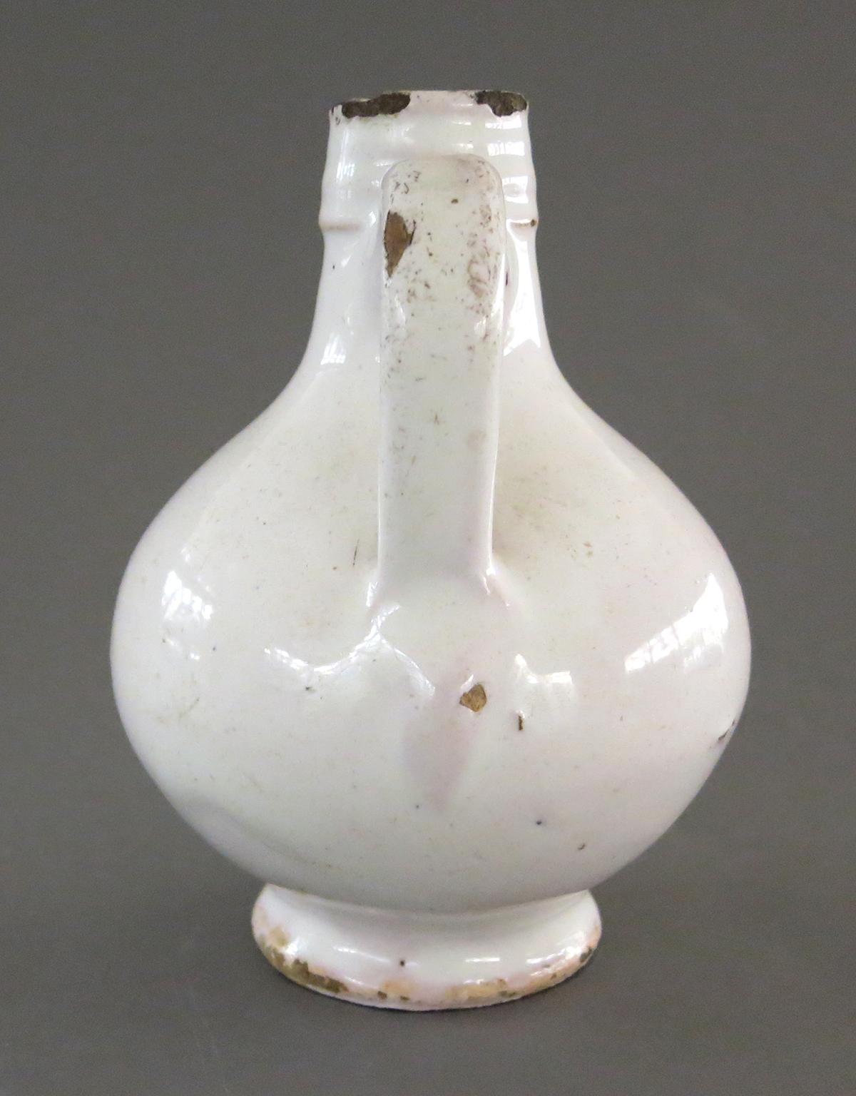 2016.0034.007 Bottle, Wine bottle handle