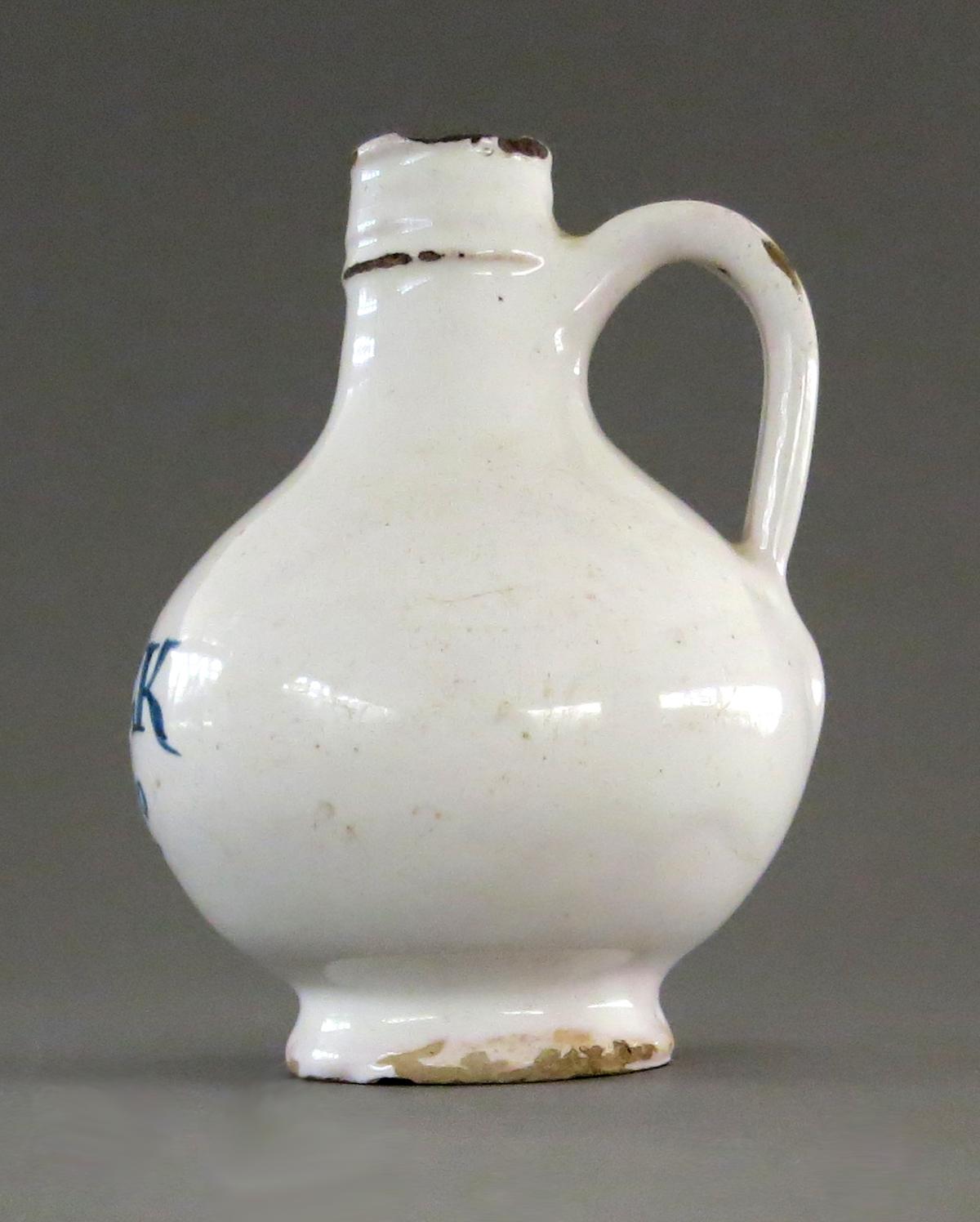 2016.0034.007 Bottle, Wine bottle side 1