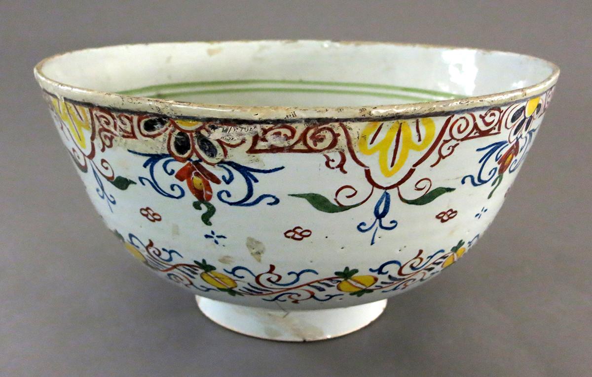 2016.0034.008 Bowl, Punch bowl
