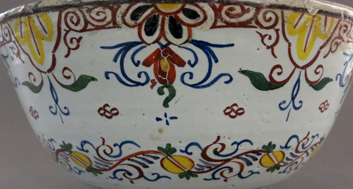 2016.0034.008 Bowl, Punch bowl design detail