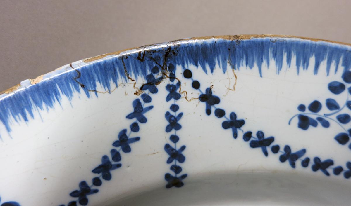 2016.0034.016 Dish, detail