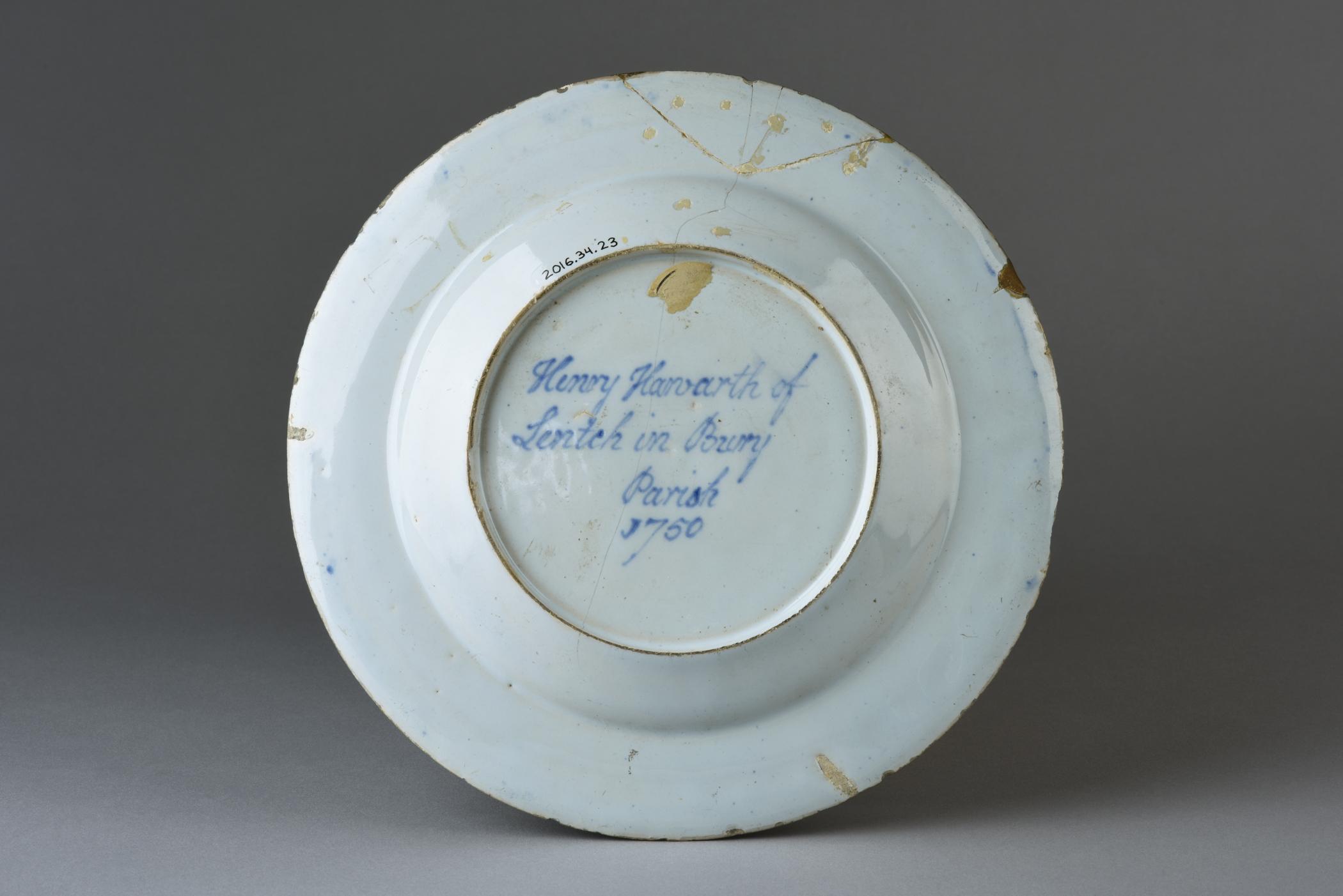 2016.0034.023 Plate, view 2