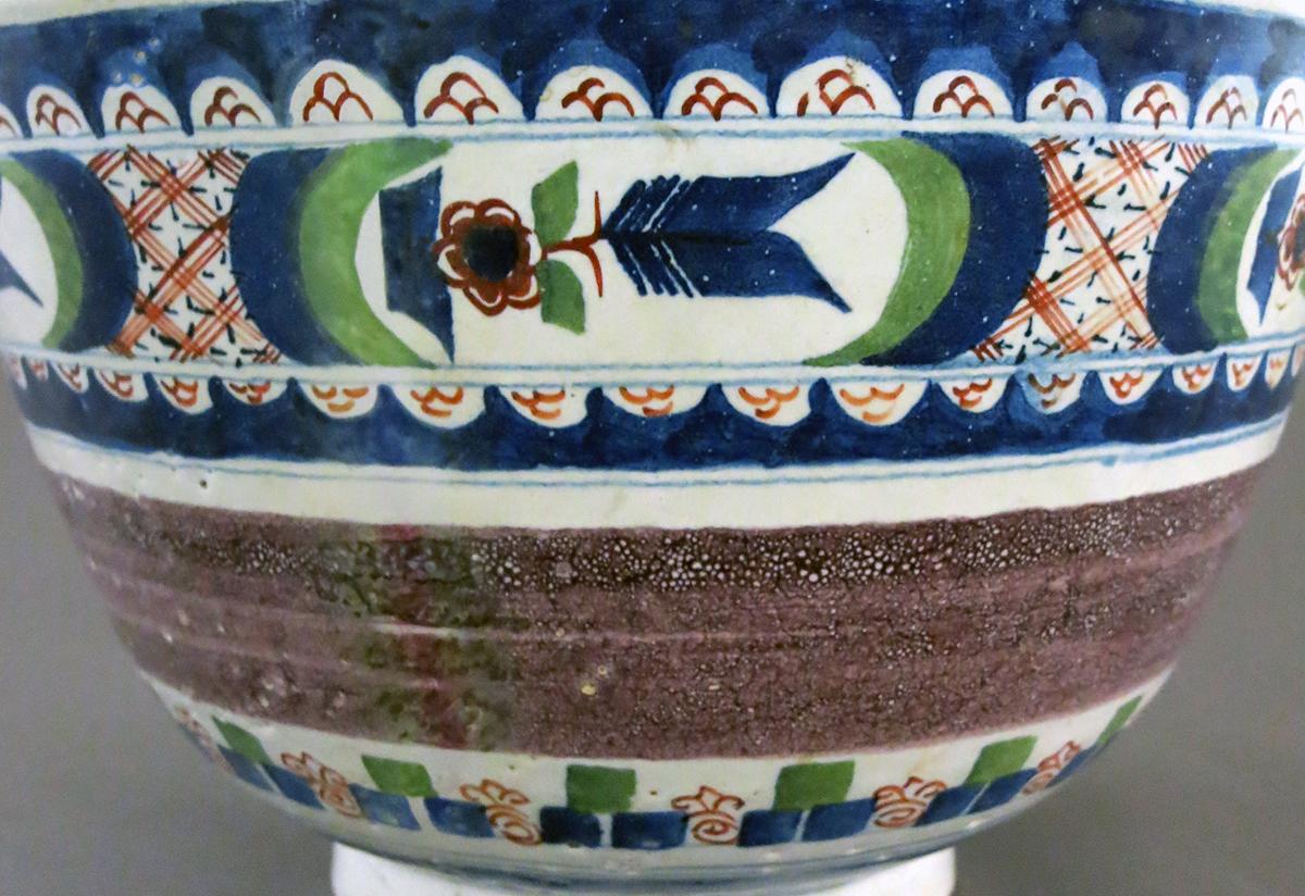 2016.0034.024 Bowl, Punch bowl design detail