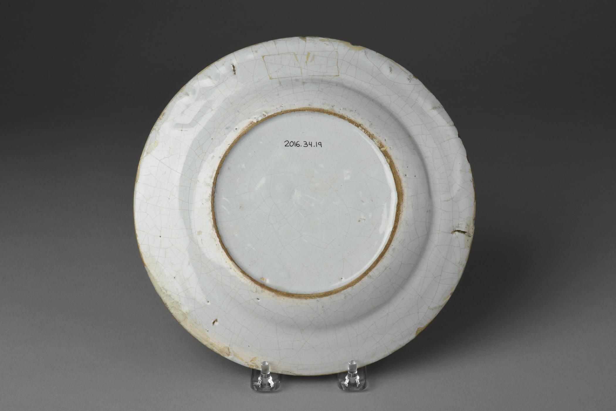 2016.0034.019 Plate, view 2, reverse