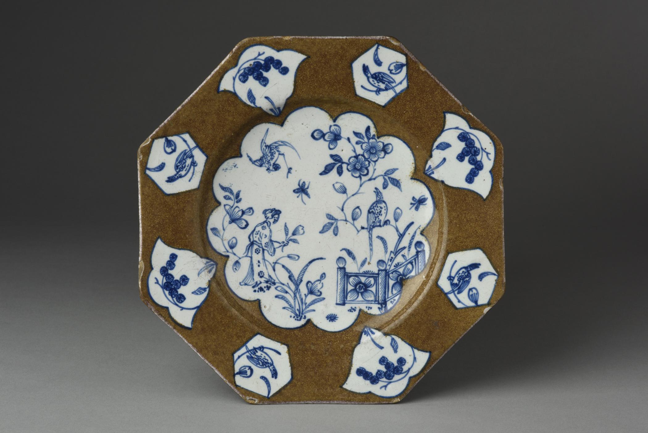 2016.0034.025 Plate, view 1