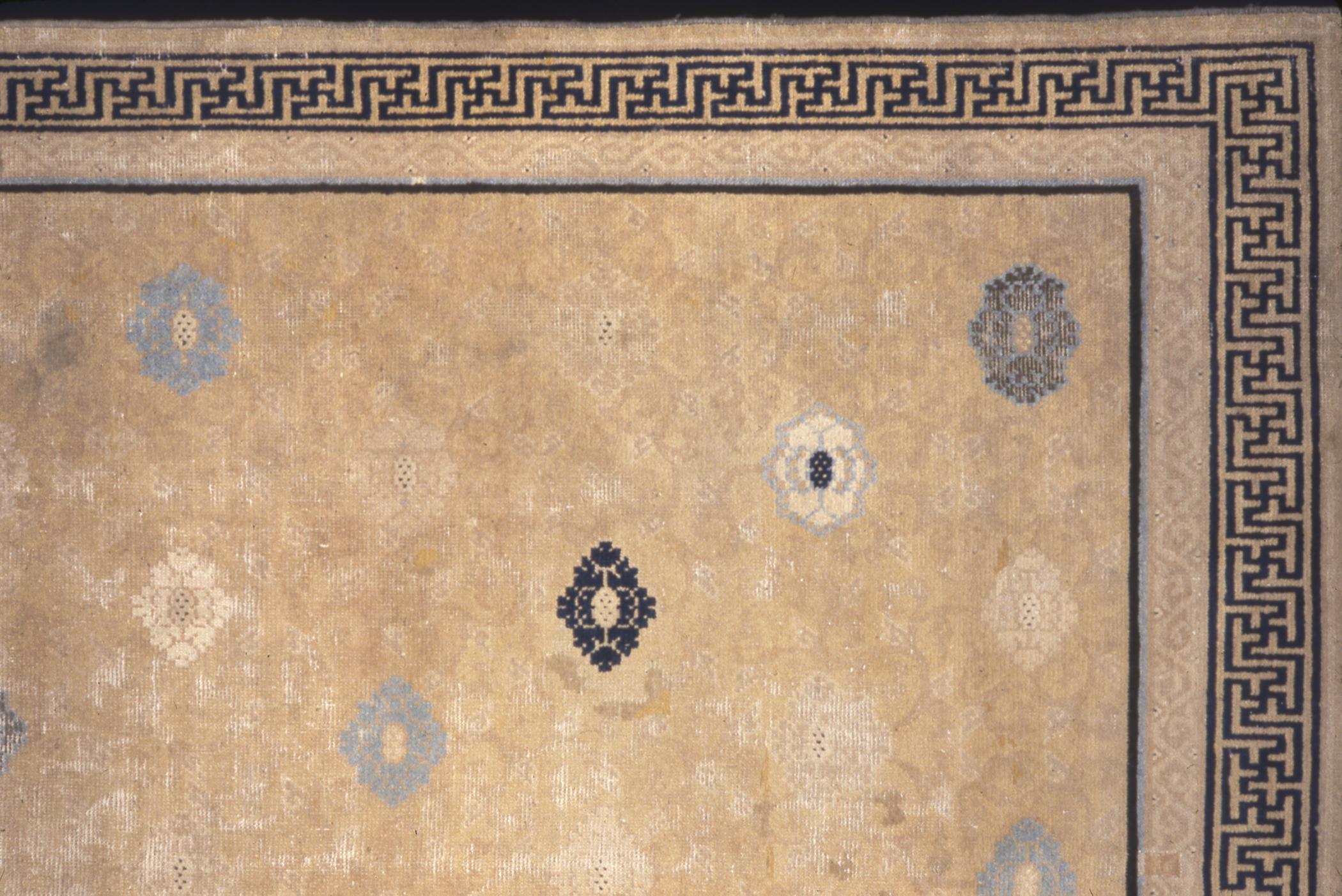 1959.1408 Rug, detail 1