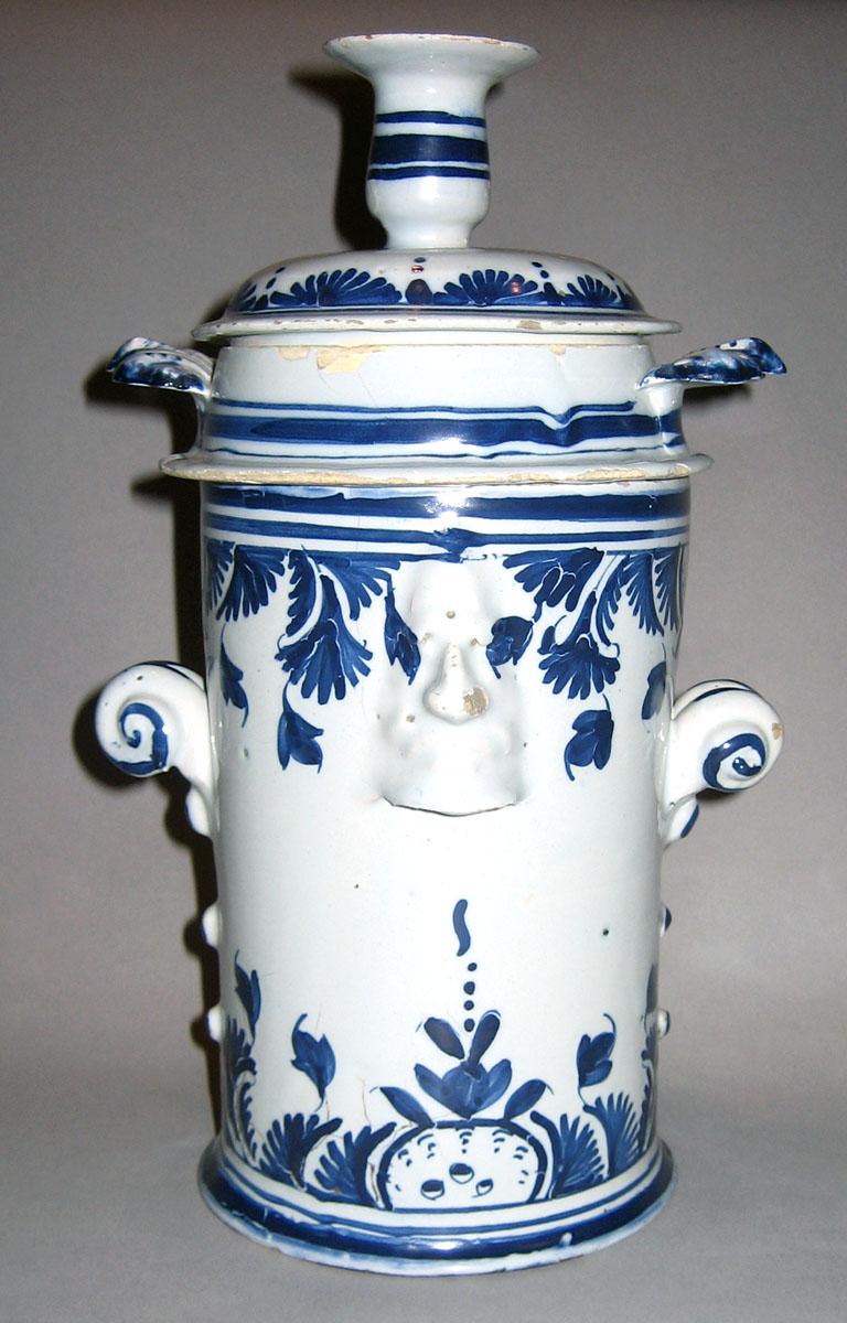 1953.0177.033 Warmer, back