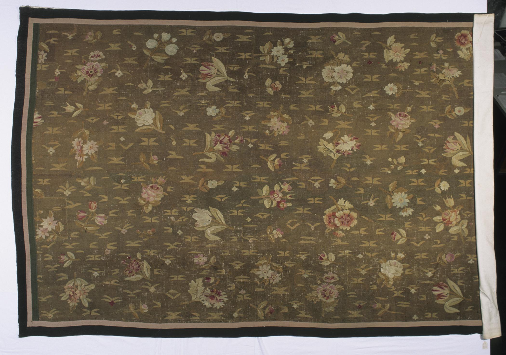 1959.1464 Rug, detail 1