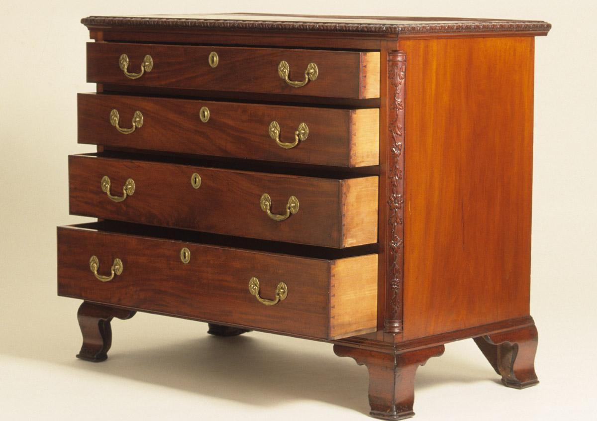 1959.1474 Chest of drawers