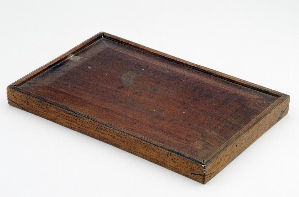 1959.1532 A, B Box, Artist's box