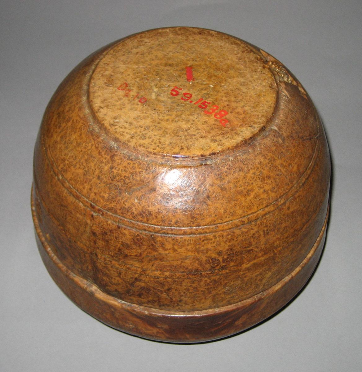 1959.1538 A, B Bowl (bottom)