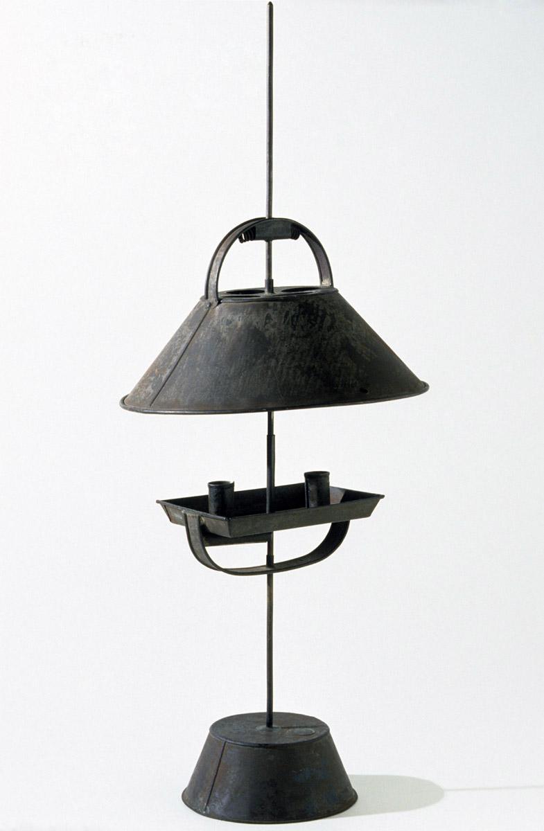 1959.1539 Candlestand