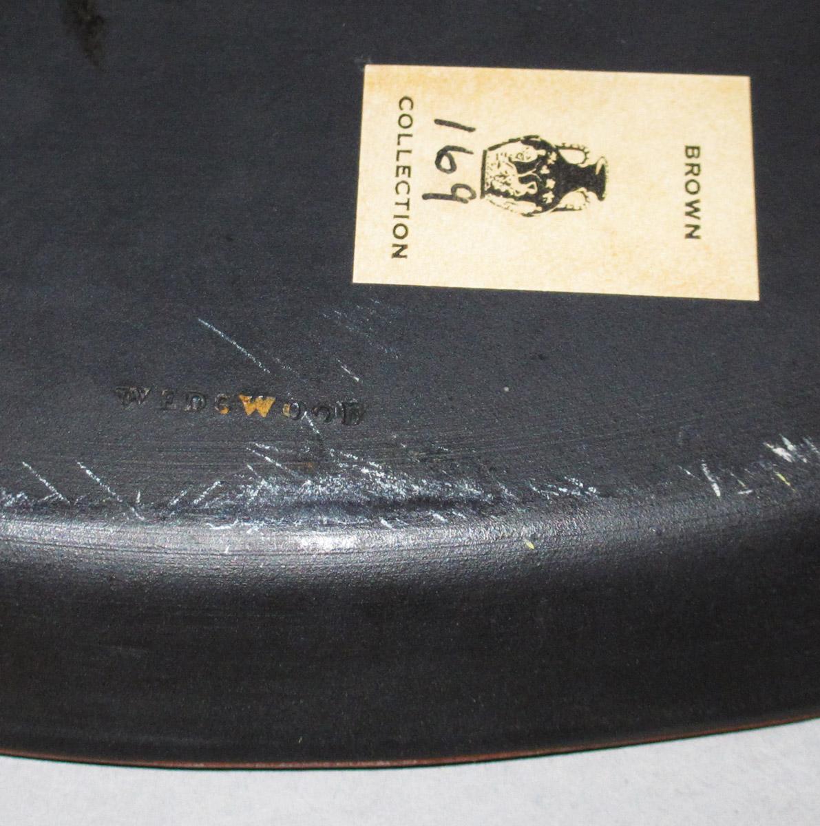 2015.0040.006 Tray underside mark