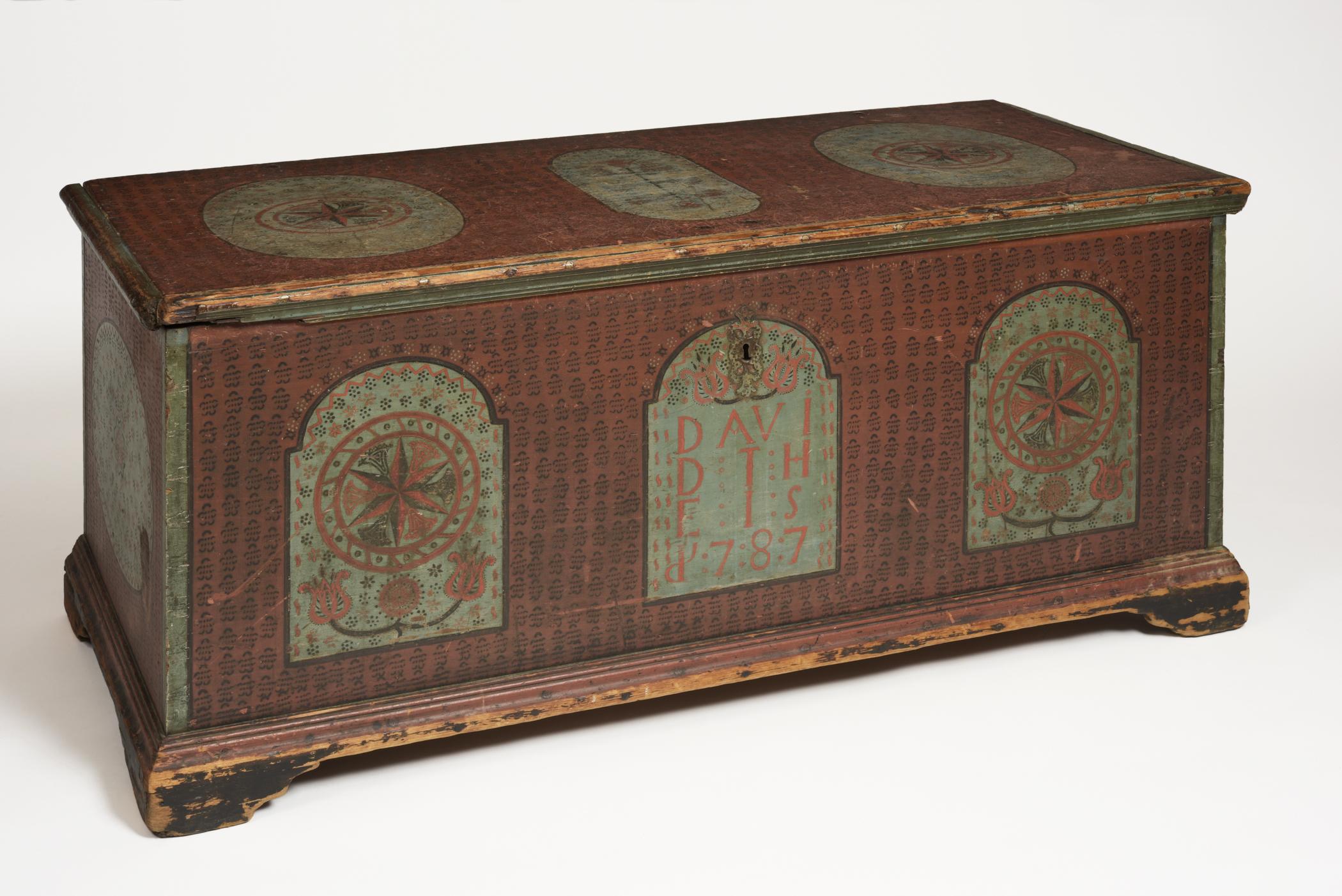 2015.0046 A Chest, view 2