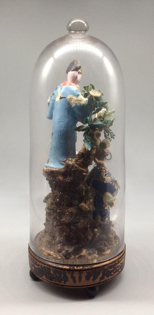 1959.1589 Figure, view 2