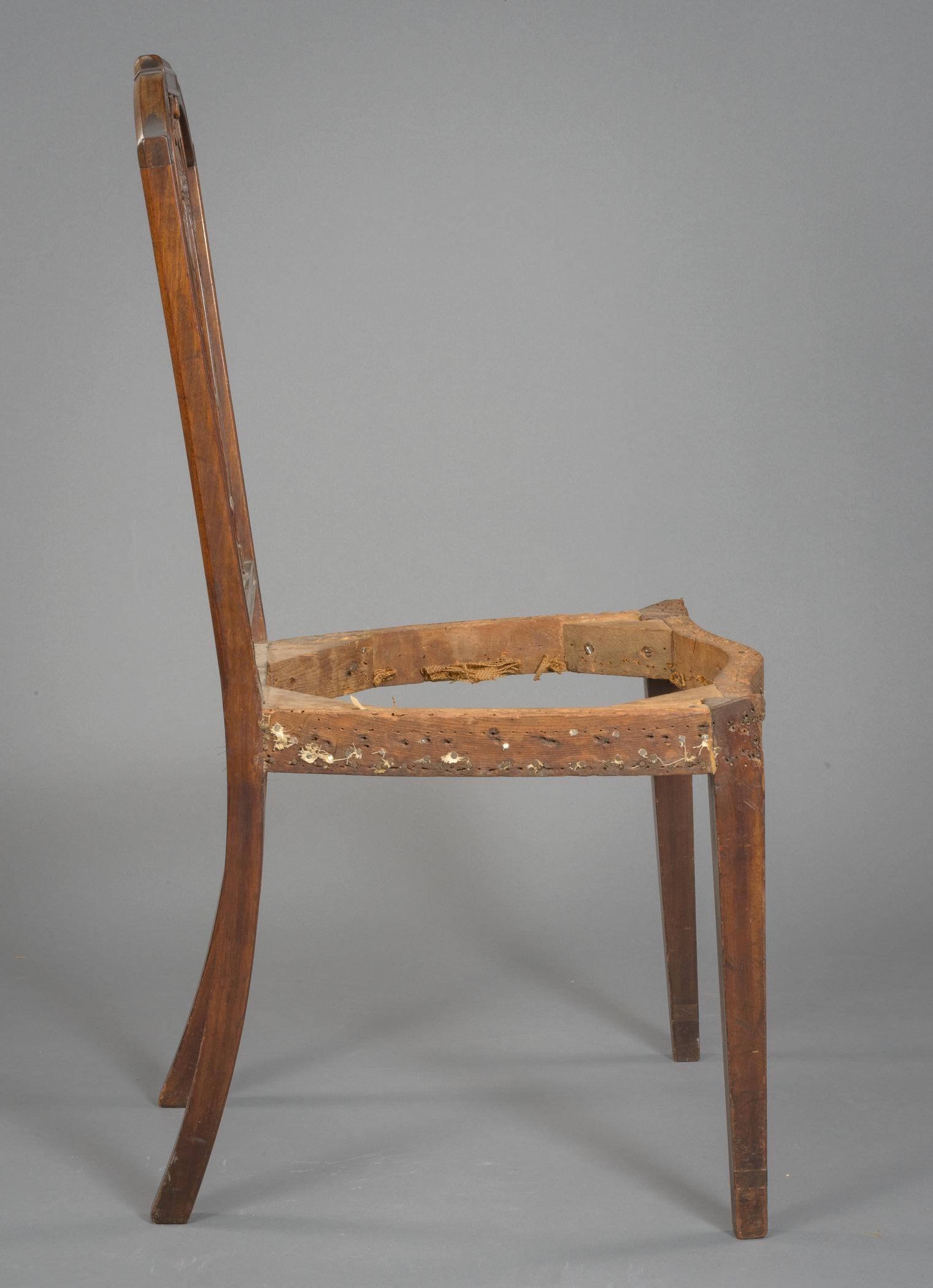 2016.0004 Chair, view 2