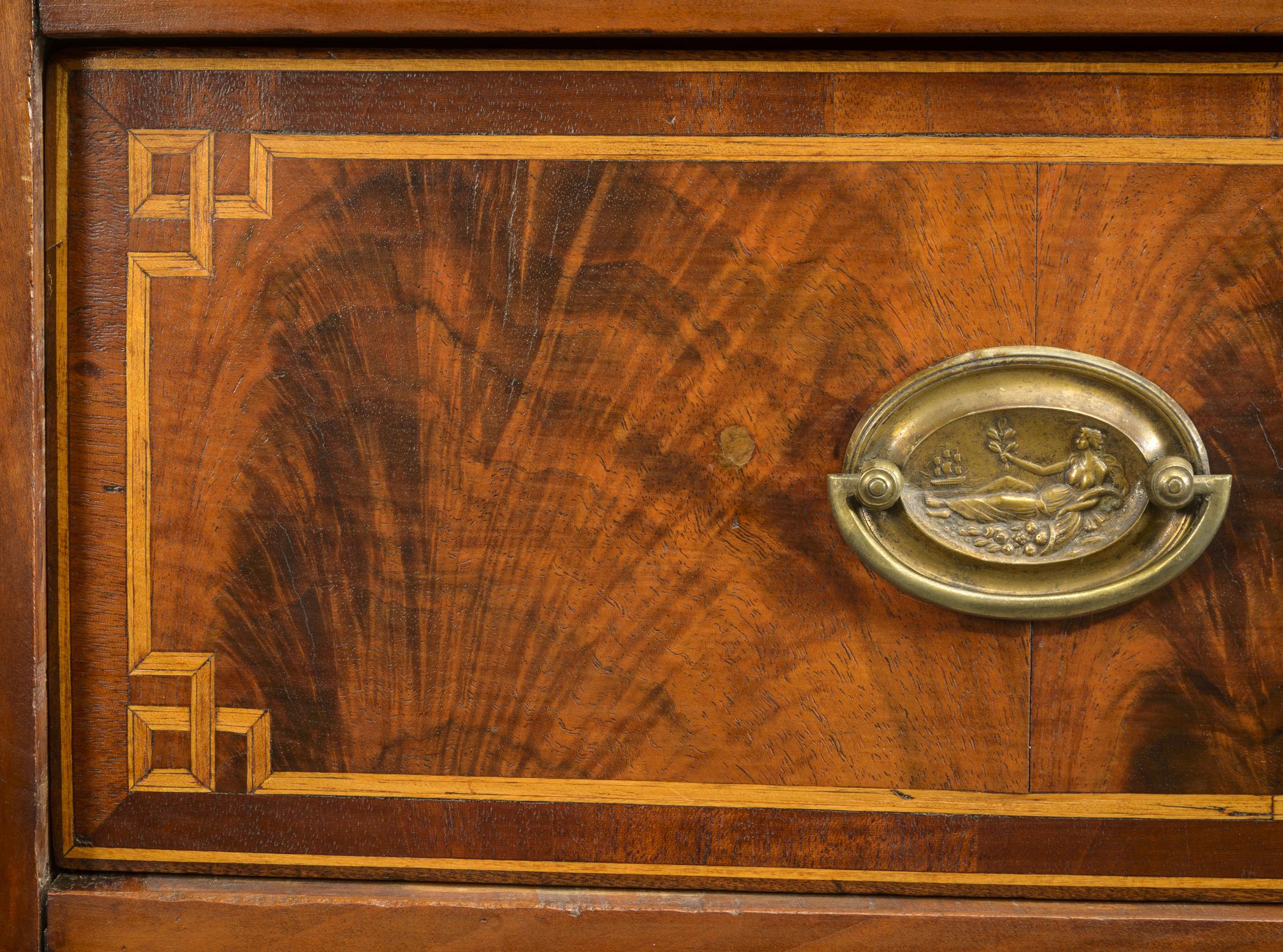2016.0005 Chest of drawers, detail 1