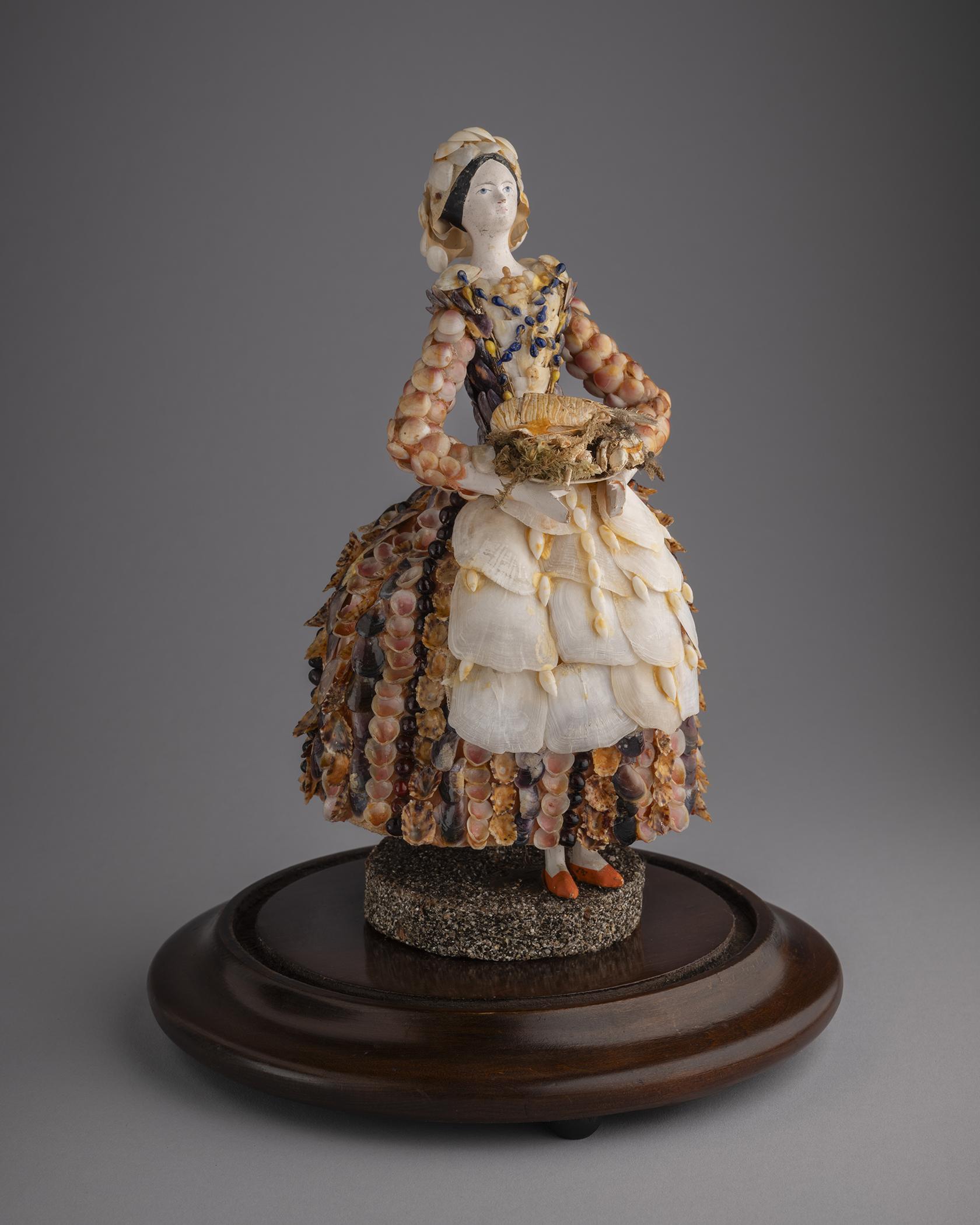 1959.1596 Figure, Woman, view 1