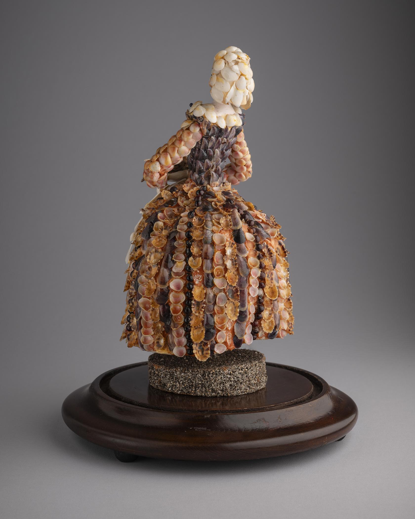 1959.1596 Figure, Woman, view 3