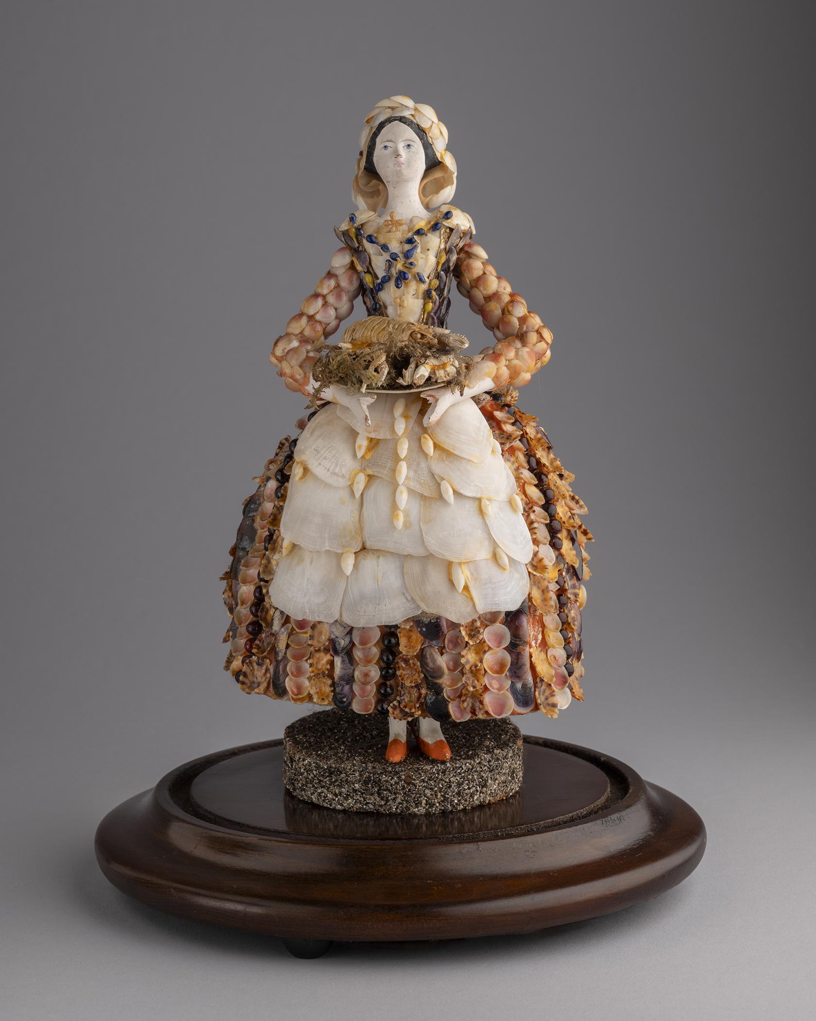 1959.1596 Figure, Woman, view 5